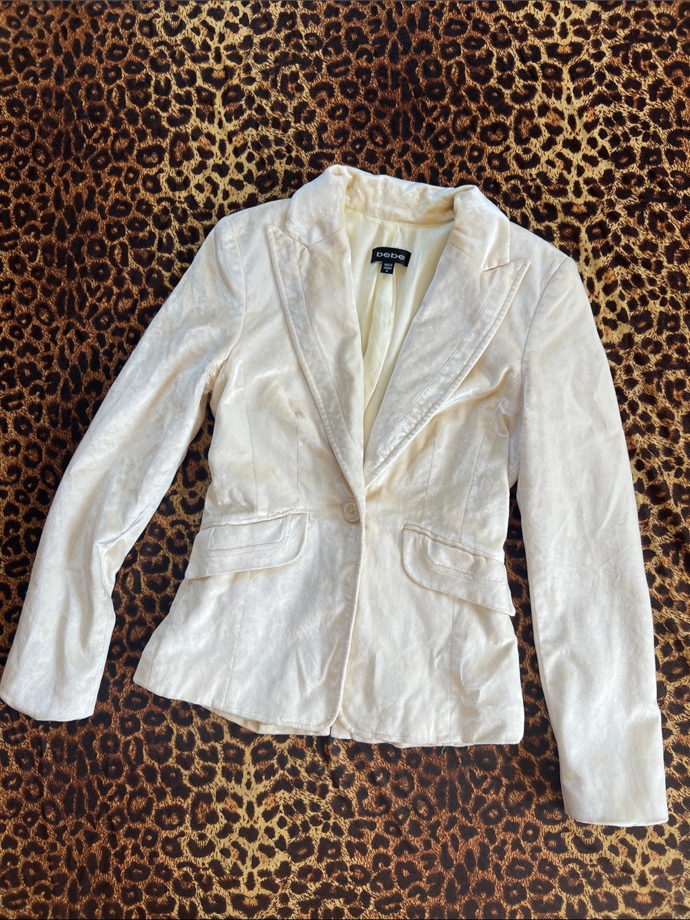 Bebe velvet blazer